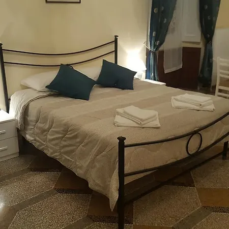 Garden بيت ضيافة 2*