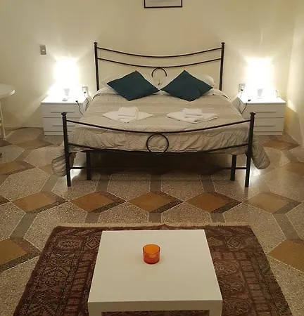 بيت ضيافة Garden جنوة